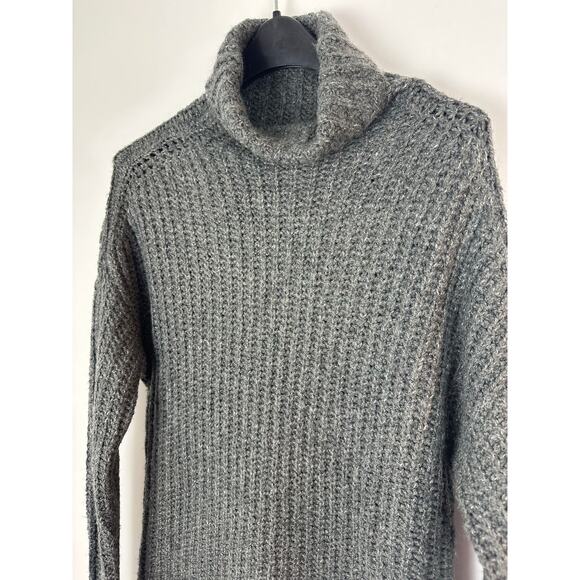 Abercrombie & Fitch Size Medium Gray Turtleneck Tunic Sweater Wool Blend Women's - Picture 3 of 11